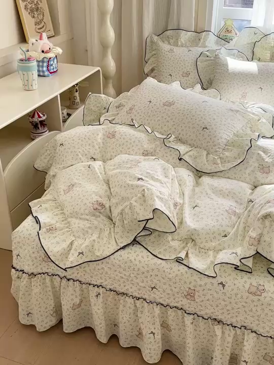 91家纺网 家纺一手货源 找家纺 （总）家维家纺 2026新款(常年不断货）韩式花边复古棉感床盖四件套 提供买家秀