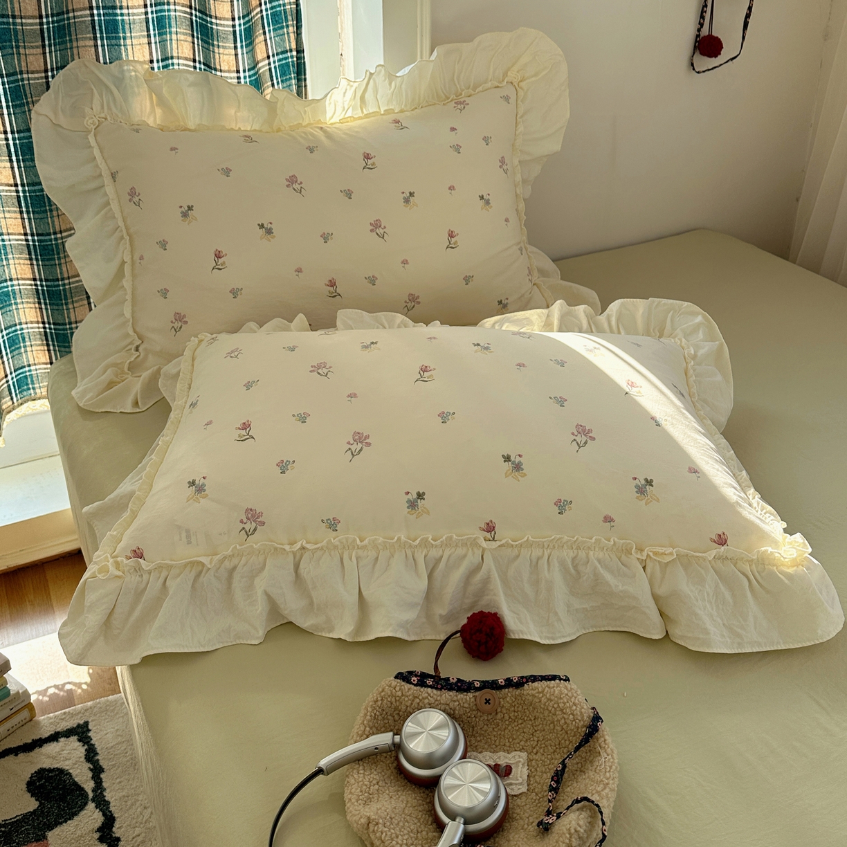 91家纺网 家纺一手货源 找家纺 顾里家纺 2026新款春日碎花大花边云感棉四件套（床笠属于定制 后期不予退换） 虞美人