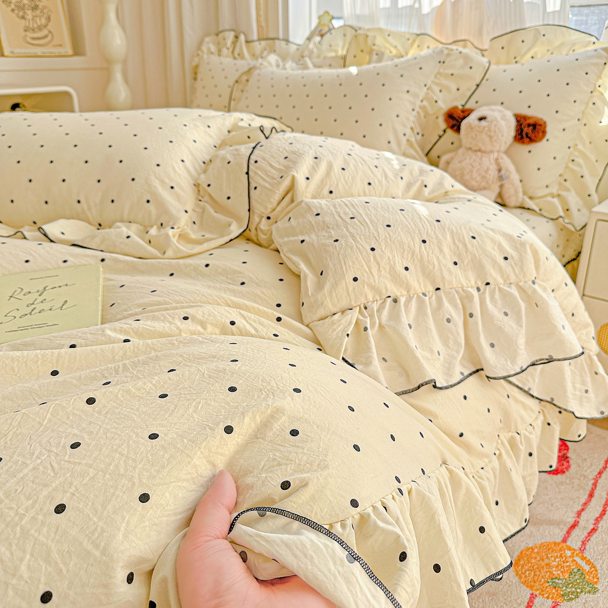 91家纺网 家纺一手货源 找家纺 家维家纺 2026新款(常年不断货）韩式双层花边复古棉感床盖四件套 波点