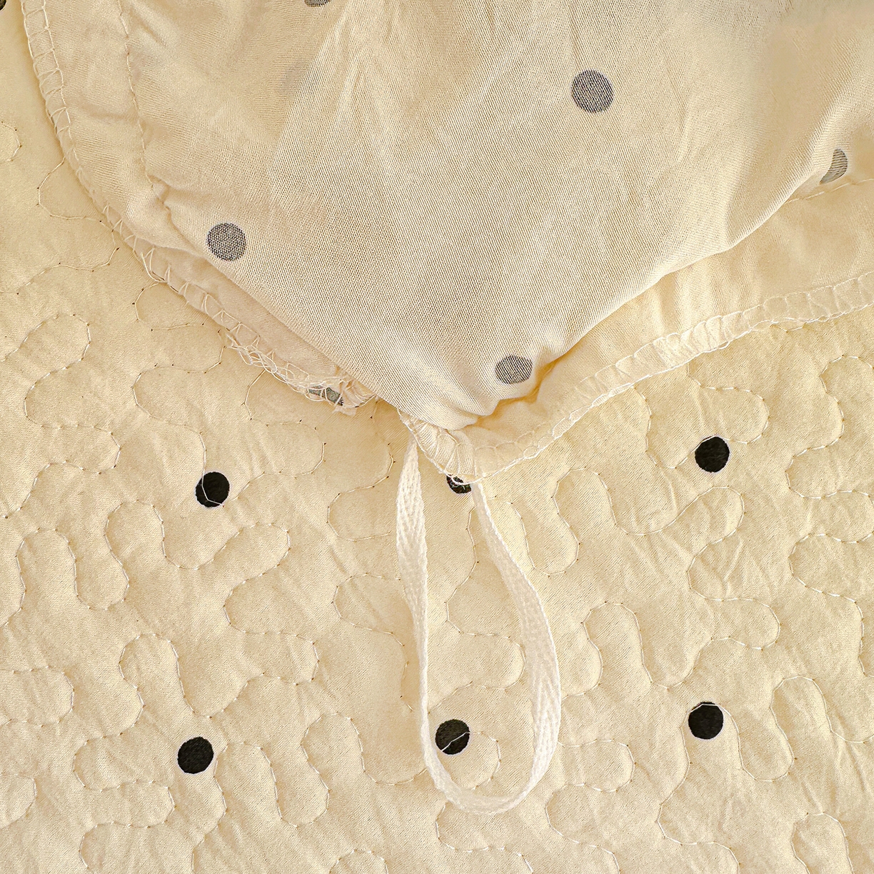 91家纺网 家纺一手货源 找家纺 家维家纺 2026新款(常年不断货）韩式双层花边复古棉感床盖四件套 波点