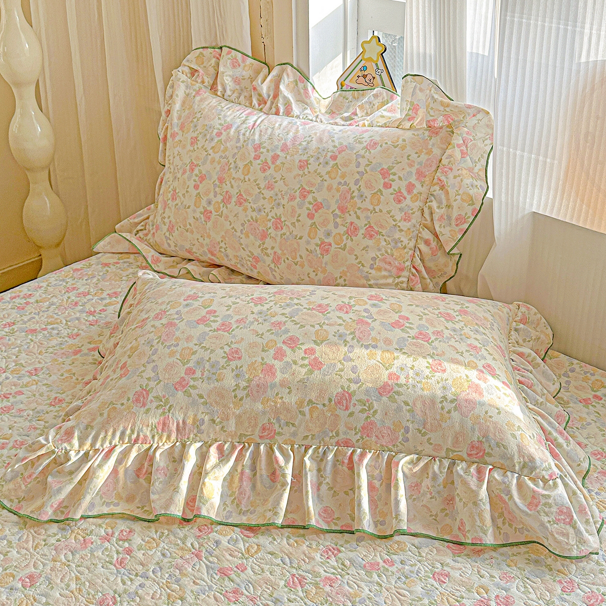 91家纺网 家纺一手货源 找家纺 家维家纺 2026新款(常年不断货）韩式双层花边复古棉感床盖四件套 春日礼盒