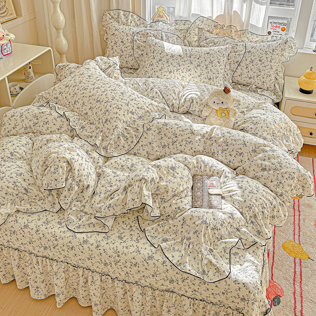 91家纺网 家纺一手货源 找家纺 家维家纺 2026新款(常年不断货）韩式双层花边复古棉感床盖四件套 花枝棠