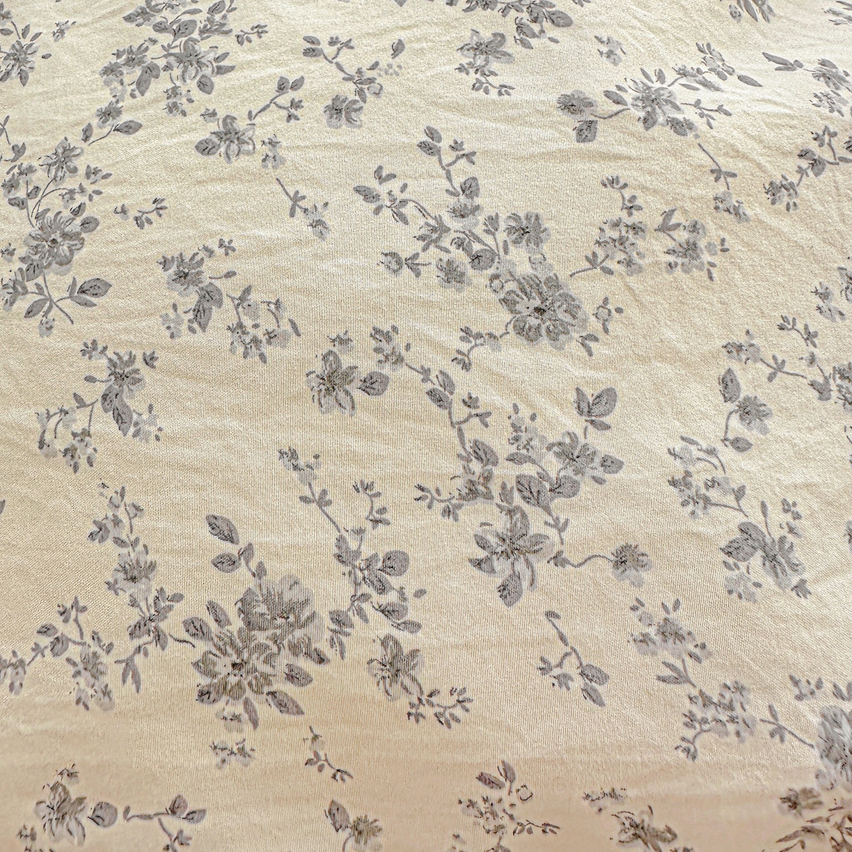 91家纺网 家纺一手货源 找家纺 家维家纺 2026新款(常年不断货）韩式双层花边复古棉感床盖四件套 花枝棠