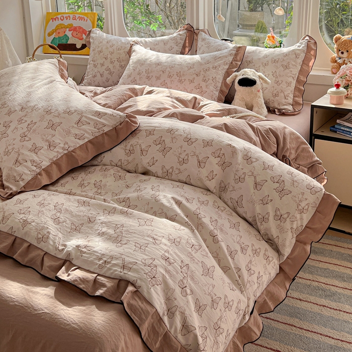 91家纺网 家纺一手货源 找家纺 莱越家纺 2026新款A类仿棉四件套古法水洗棉法式工艺花边四件套 蝴蝶纷飞