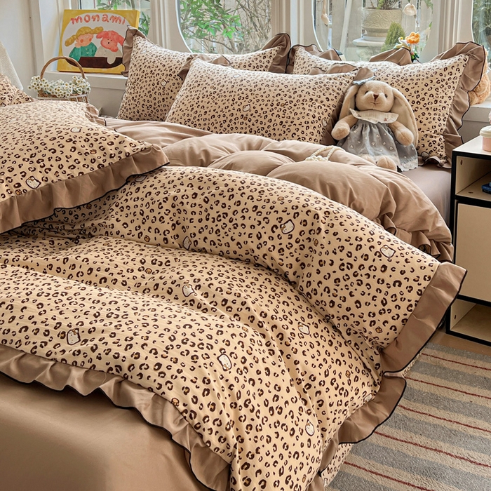 91家纺网 家纺一手货源 找家纺 （总）莱越家纺 2025秋冬新款蝴蝶刺绣牛奶绒四件套