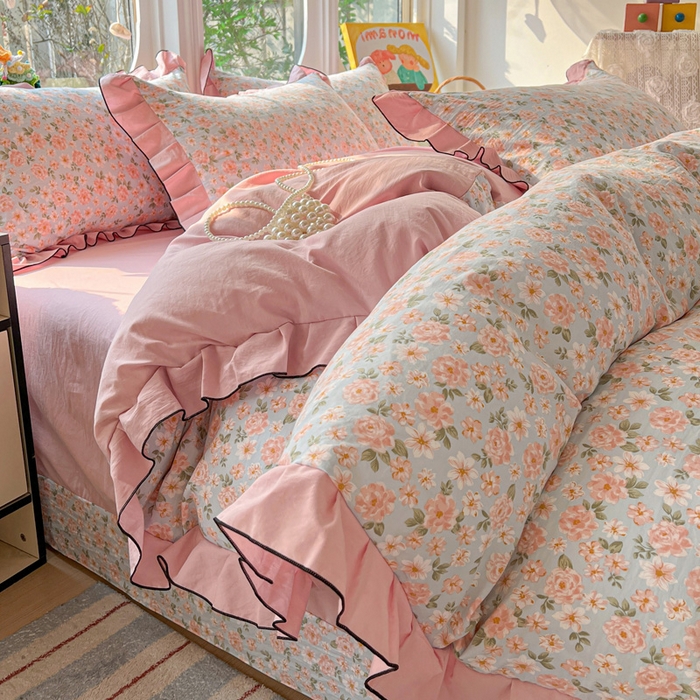 91家纺网 家纺一手货源 找家纺 莱越家纺 2026新款A类仿棉四件套古法水洗棉法式工艺花边四件套 爱丽丝-蓝