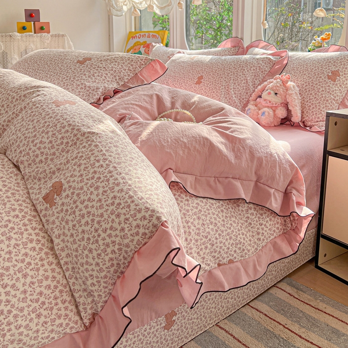 91家纺网 家纺一手货源 找家纺 莱越家纺 2026新款A类仿棉四件套古法水洗棉法式工艺花边四件套 呆萌狗