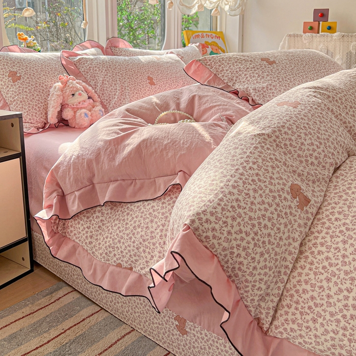 91家纺网 家纺一手货源 找家纺 莱越家纺 2026新款A类仿棉四件套古法水洗棉法式工艺花边四件套 呆萌狗