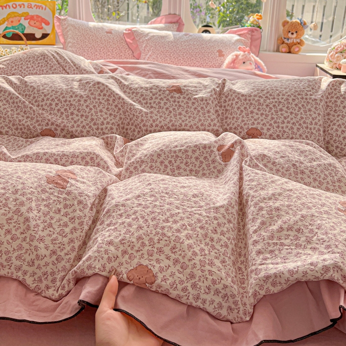 91家纺网 家纺一手货源 找家纺 莱越家纺 2026新款A类仿棉四件套古法水洗棉法式工艺花边四件套 呆萌狗