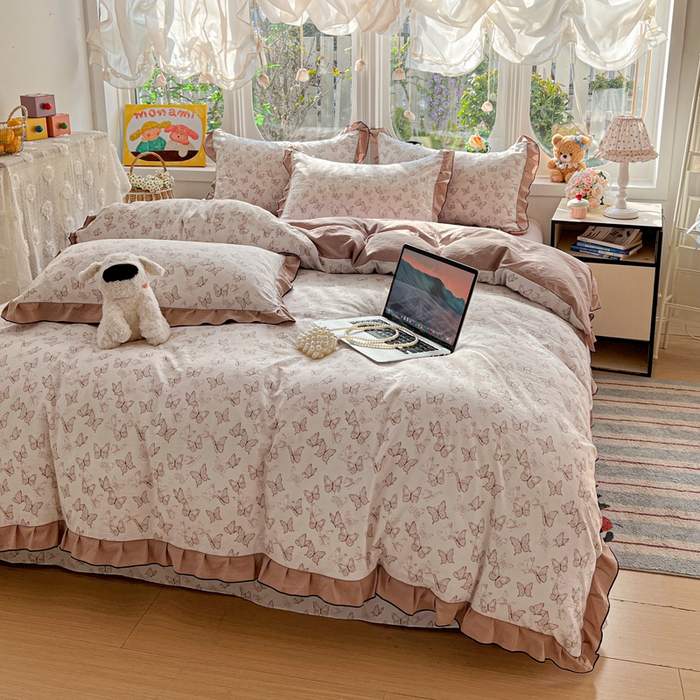 91家纺网 家纺一手货源 找家纺 莱越家纺 2026新款A类仿棉四件套古法水洗棉法式工艺花边四件套 蝴蝶纷飞