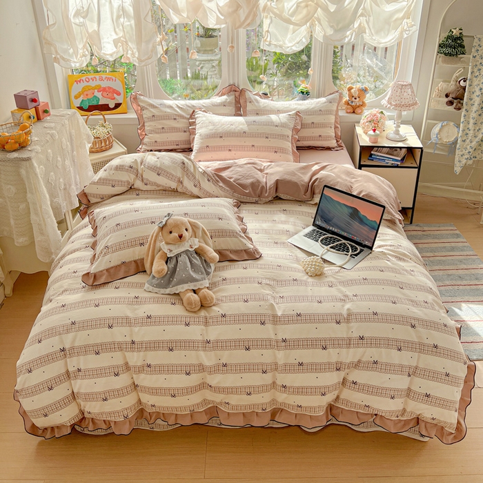 91家纺网 家纺一手货源 找家纺 莱越家纺 2026新款A类仿棉四件套古法水洗棉法式工艺花边四件套 蝴蝶结