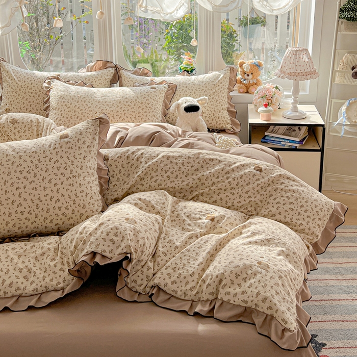 91家纺网 家纺一手货源 找家纺 莱越家纺 2026新款A类仿棉四件套古法水洗棉法式工艺花边四件套 花园兔