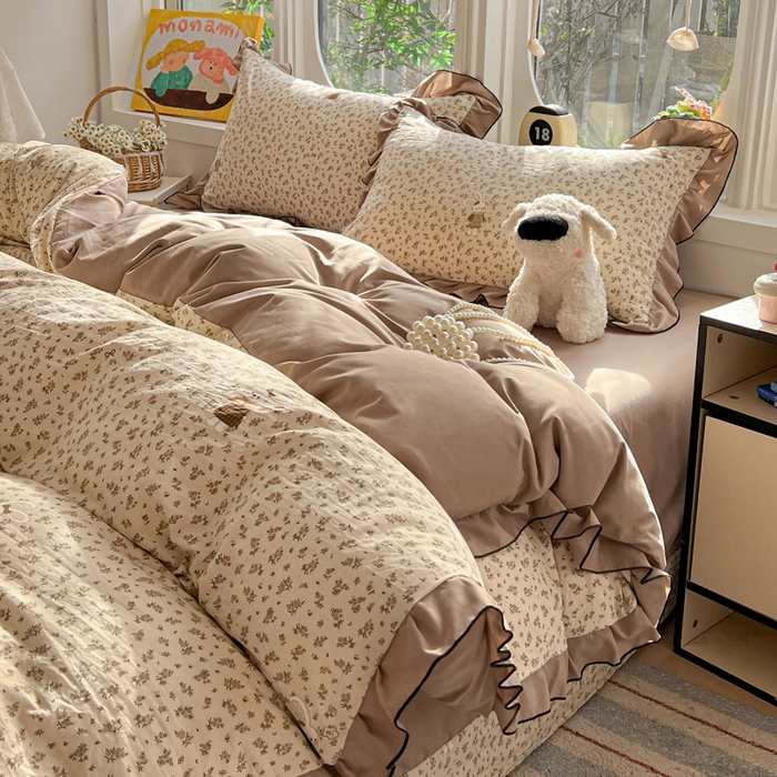 91家纺网 家纺一手货源 找家纺 莱越家纺 2026新款A类仿棉四件套古法水洗棉法式工艺花边四件套 花园兔