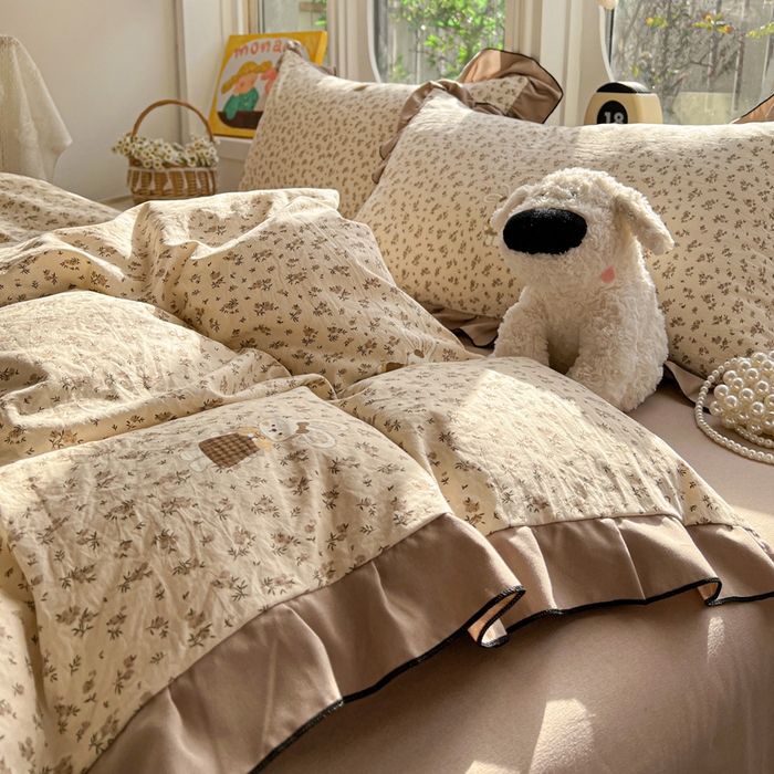 91家纺网 家纺一手货源 找家纺 莱越家纺 2026新款A类仿棉四件套古法水洗棉法式工艺花边四件套 花园兔