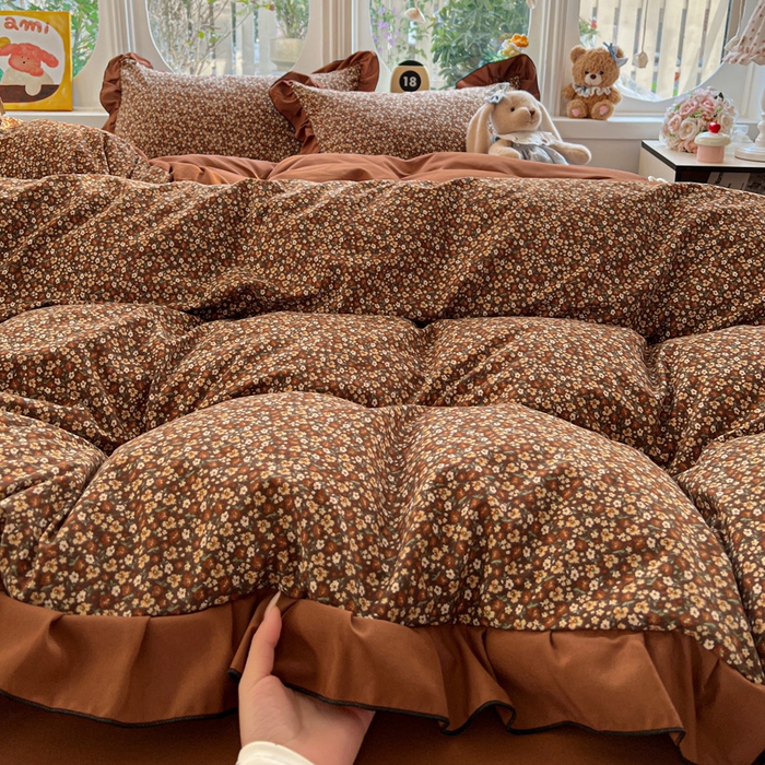 91家纺网 家纺一手货源 找家纺 莱越家纺 2026新款A类仿棉四件套古法水洗棉法式工艺花边四件套 秋意浓