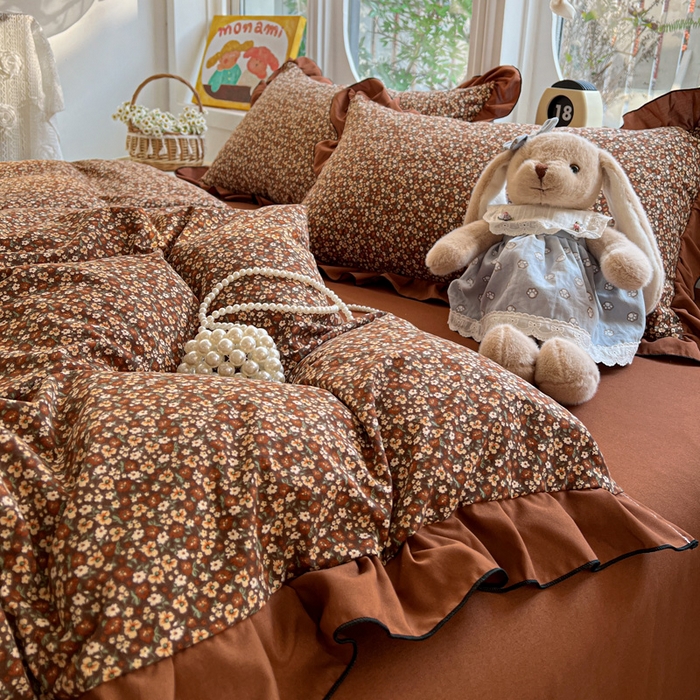 91家纺网 家纺一手货源 找家纺 莱越家纺 2026新款A类仿棉四件套古法水洗棉法式工艺花边四件套 秋意浓