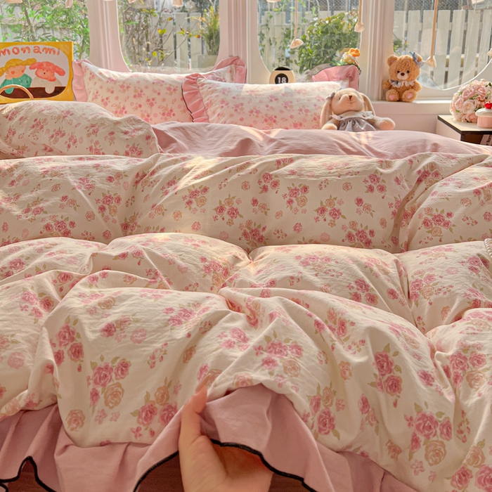 91家纺网 家纺一手货源 找家纺 莱越家纺 2026新款A类仿棉四件套古法水洗棉法式工艺花边四件套 十里桃花