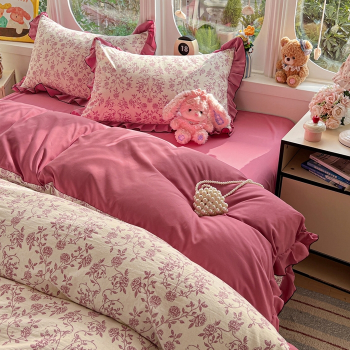 91家纺网 家纺一手货源 找家纺 莱越家纺 2026新款A类仿棉四件套古法水洗棉法式工艺花边四件套 邂逅