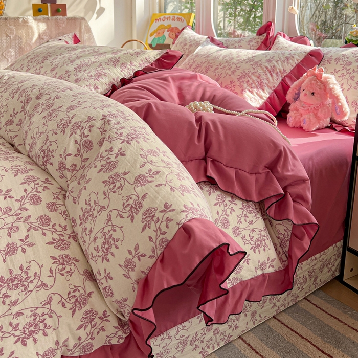 91家纺网 家纺一手货源 找家纺 莱越家纺 2026新款A类仿棉四件套古法水洗棉法式工艺花边四件套 邂逅