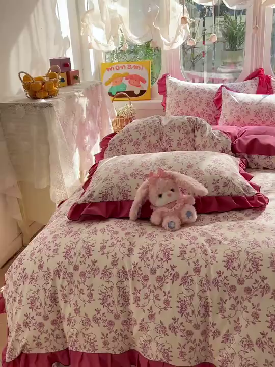 91家纺网 家纺一手货源 找家纺 莱越家纺 2026新款A类仿棉四件套古法水洗棉法式工艺花边四件套 邂逅