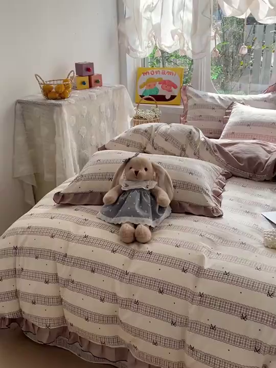 91家纺网 家纺一手货源 找家纺 莱越家纺 2026新款A类仿棉四件套古法水洗棉法式工艺花边四件套 蝴蝶结