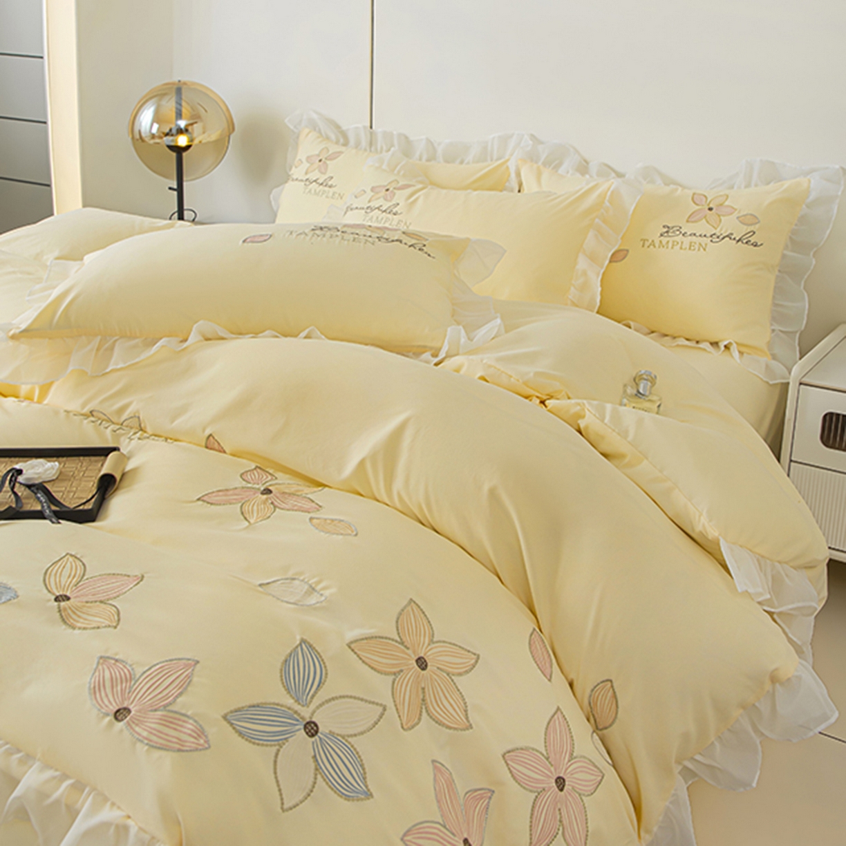 91家纺网 家纺一手货源 找家纺 木子家纺 2026新款水洗棉刺绣四件套-花颜系列 花颜-萱草黄