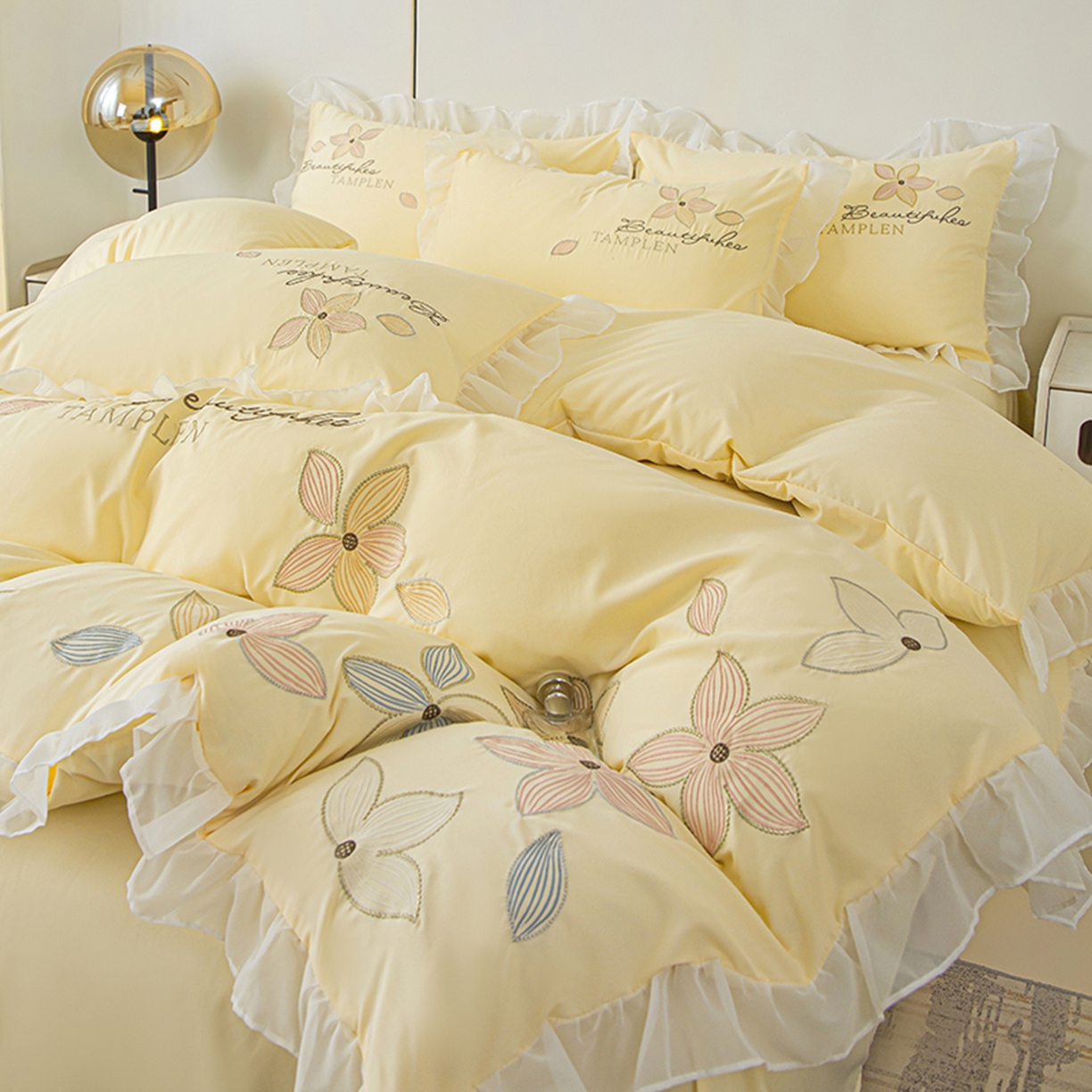 91家纺网 家纺一手货源 找家纺 木子家纺 2026新款水洗棉刺绣四件套-花颜系列 花颜-萱草黄