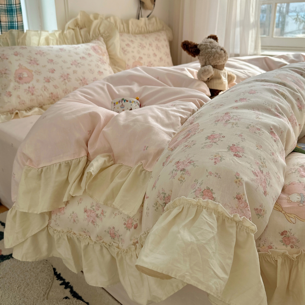 瑞莱 2026春夏新款全棉纯棉印花韩系卡通花边四件套 爱丽丝花园