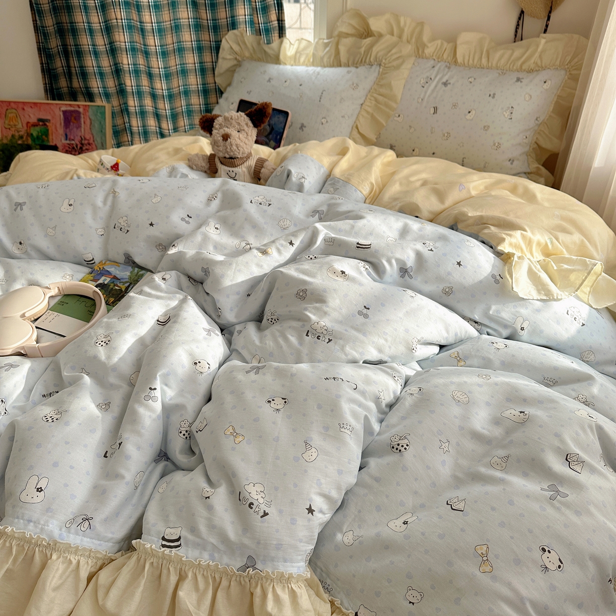 91家纺网 家纺一手货源 找家纺 瑞莱 2026春夏新款全棉纯棉印花韩系卡通花边四件套 欢乐季