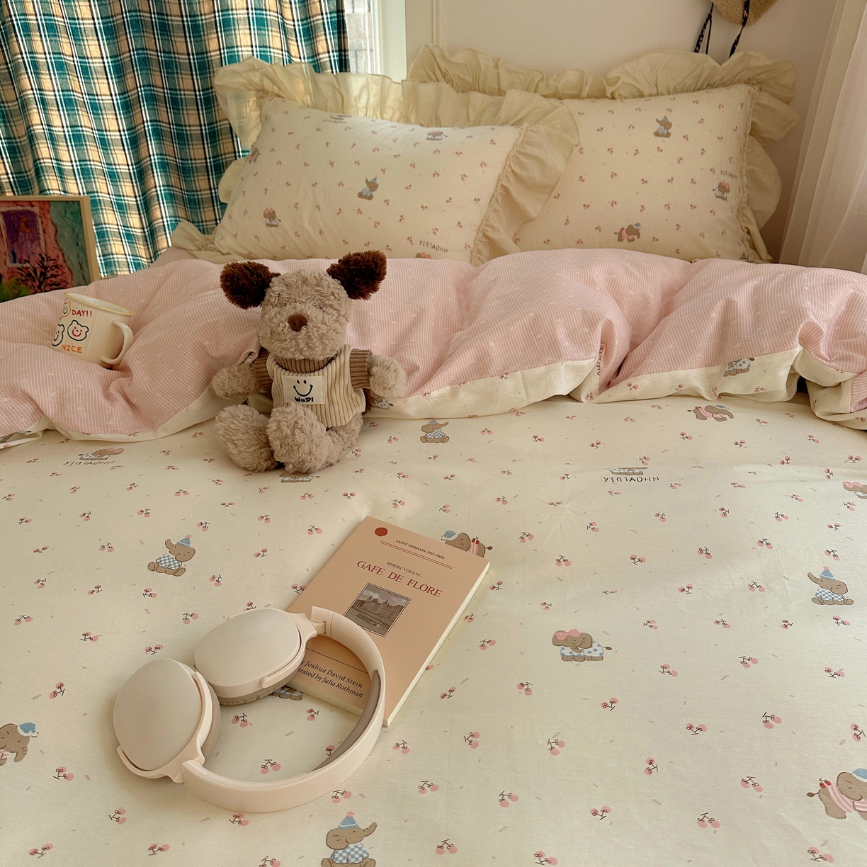 91家纺网 家纺一手货源 找家纺 瑞莱 2026春夏新款全棉纯棉印花韩系卡通花边四件套 樱桃小象