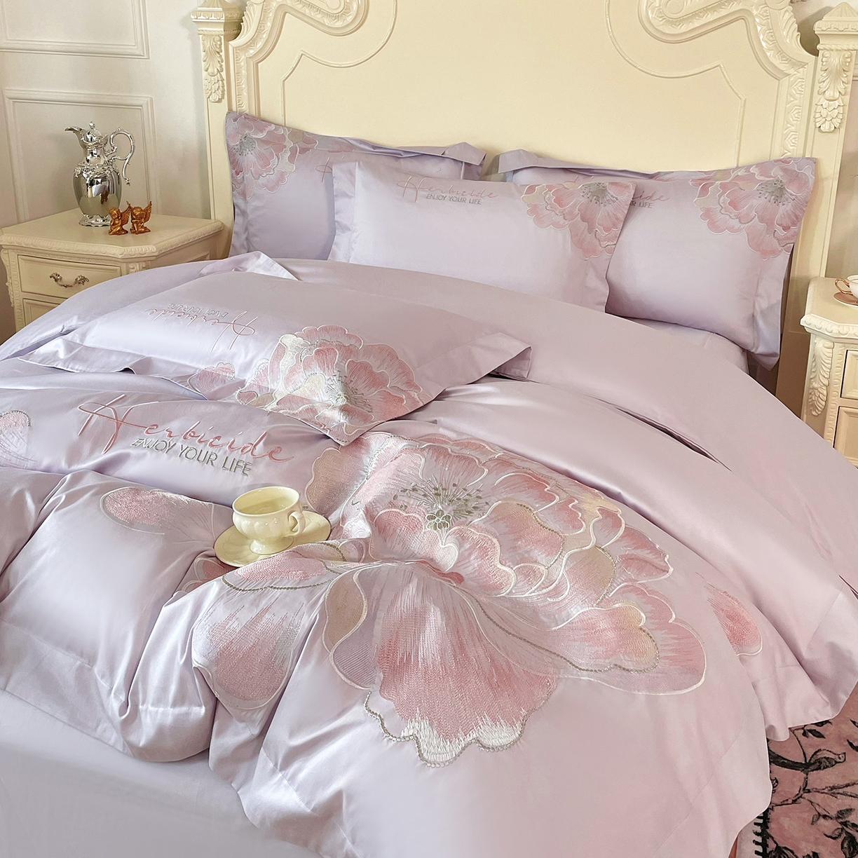 置顶家纺 2026春夏新款130克磨毛花间集刺绣小清新四件套-风格二 花间集-香芋紫