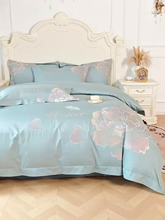 91家纺网 家纺一手货源 找家纺 置顶家纺 2026春夏新款130克磨毛花间集刺绣小清新四件套-风格二 花间集-繁星蓝