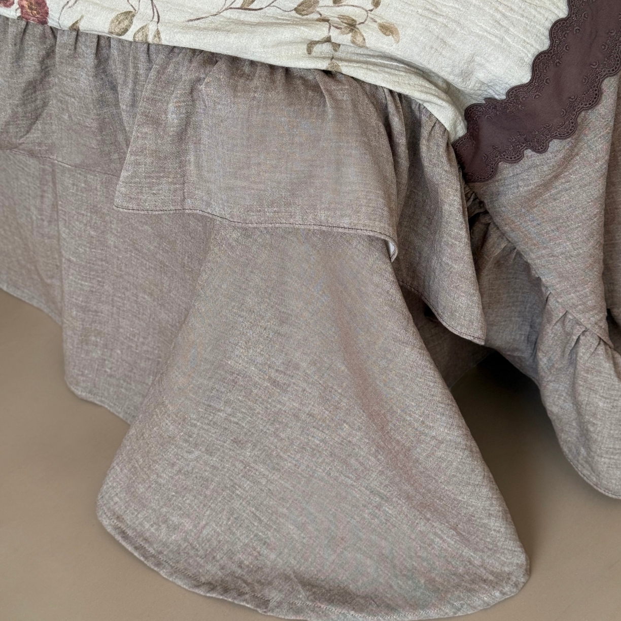 91家纺网 家纺一手货源 找家纺 （总）佳汐蓝家纺 2026春夏新款棉麻皱皱双层纱四件套-古风铃岚 控价：卷后不低于398