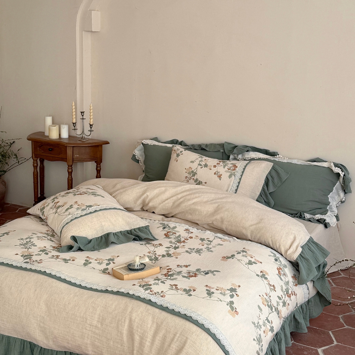 91家纺网 家纺一手货源 找家纺 佳汐蓝家纺 2026春夏新款棉麻皱皱双层纱四件套-栀子茉莉 控价：卷后不低于398 栀子茉莉-麻色床单