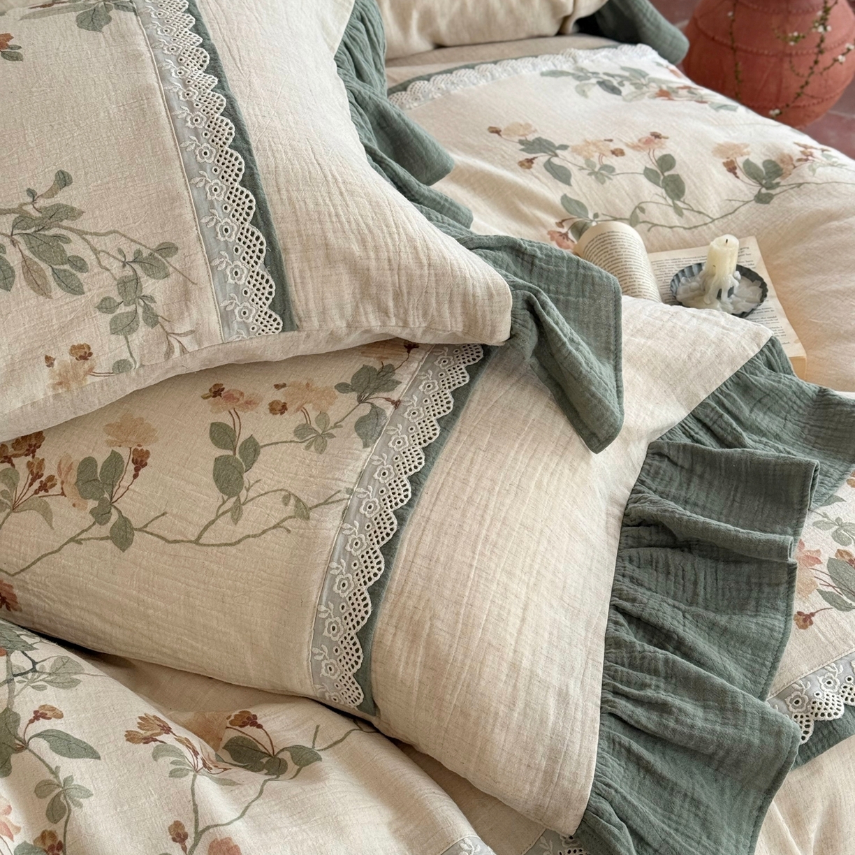 91家纺网 家纺一手货源 找家纺 佳汐蓝家纺 2026春夏新款棉麻皱皱双层纱四件套-栀子茉莉 控价：卷后不低于398 栀子茉莉-麻色床单