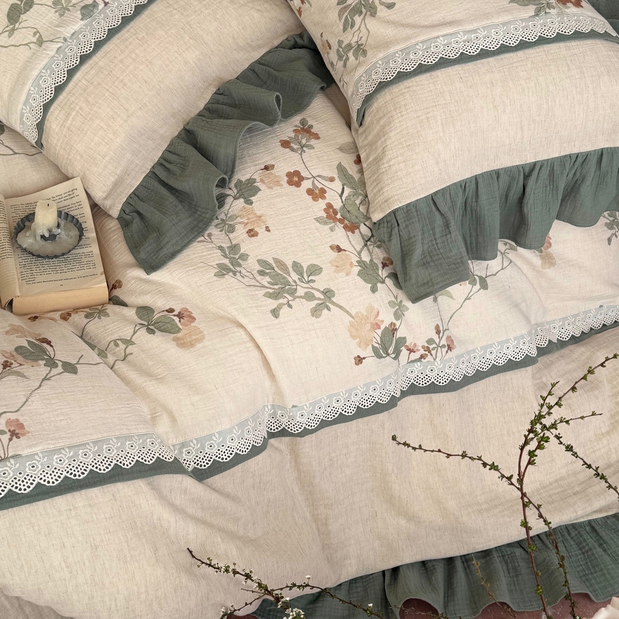 91家纺网 家纺一手货源 找家纺 佳汐蓝家纺 2026春夏新款棉麻皱皱双层纱四件套-栀子茉莉 控价：卷后不低于398 栀子茉莉-麻色床单