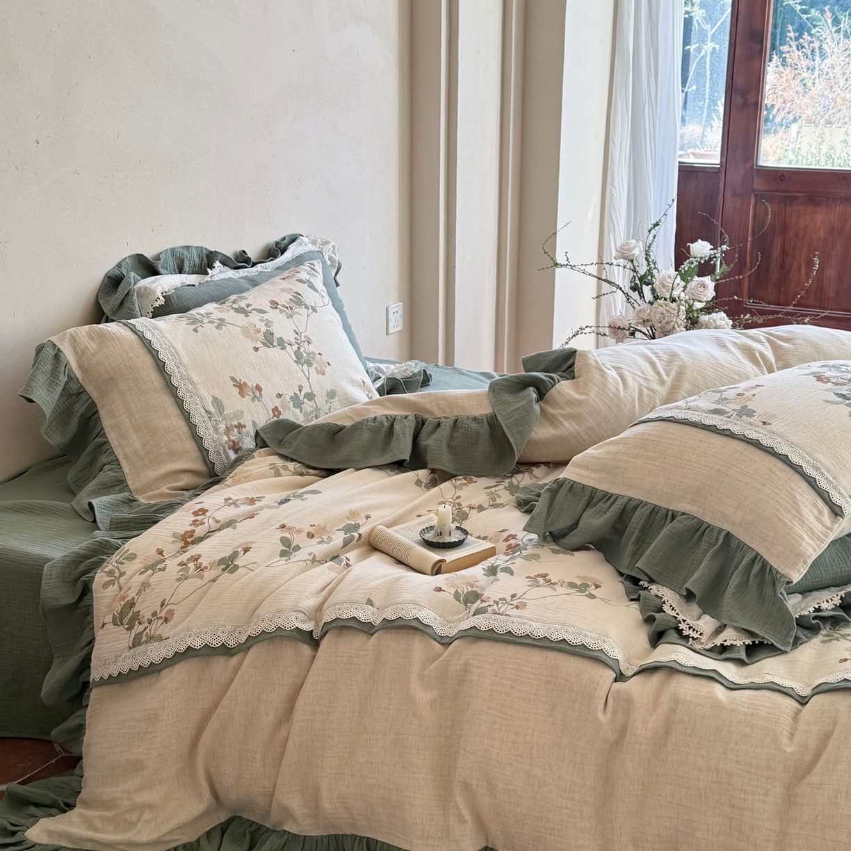 91家纺网 家纺一手货源 找家纺 佳汐蓝家纺 2026春夏新款棉麻皱皱双层纱四件套-栀子茉莉 控价：卷后不低于398 栀子茉莉-绿色床单