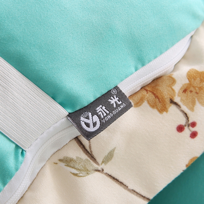 91家纺网 家纺一手货源 找家纺 永光家居 2026新款洛熙床头靠垫（不供多多） 湖蓝