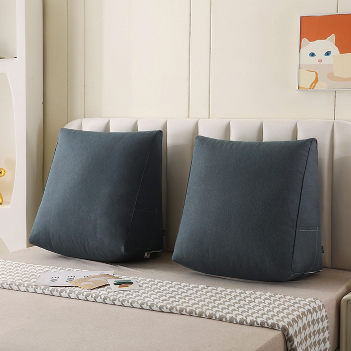 91家纺网 家纺一手货源 找家纺 永光家居 2026新款韩式三角靠垫（不供多多） 水墨灰