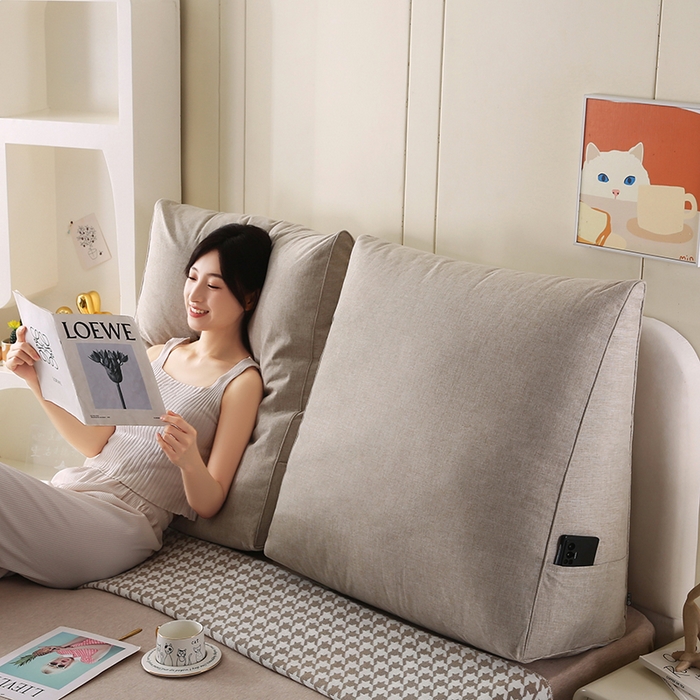 91家纺网 家纺一手货源 找家纺 永光家居 2026新款韩式三角靠垫（不供多多） 浅麻色