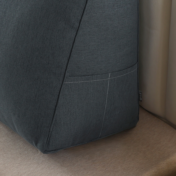 91家纺网 家纺一手货源 找家纺 永光家居 2026新款韩式三角靠垫（不供多多） 水墨灰