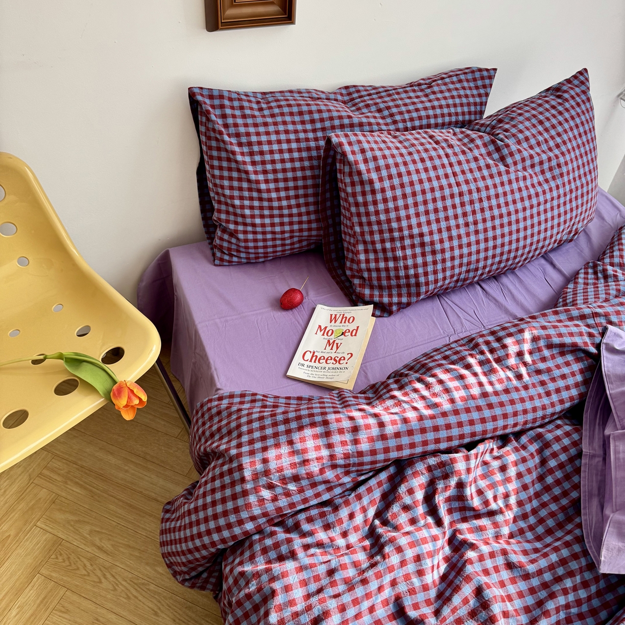 91家纺网 家纺一手货源 找家纺 例外 2026新款布拉格ins风色织水洗棉四件套 布拉格-臧红（梦紫底）