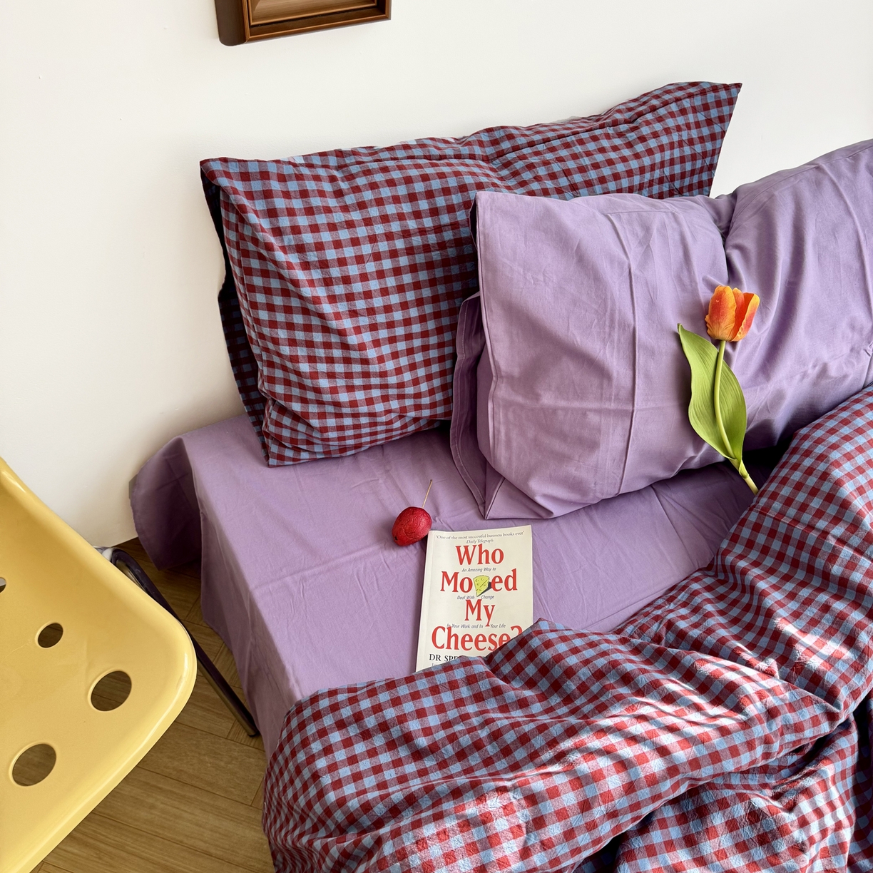 91家纺网 家纺一手货源 找家纺 例外 2026新款布拉格ins风色织水洗棉四件套 布拉格-臧红（梦紫底）