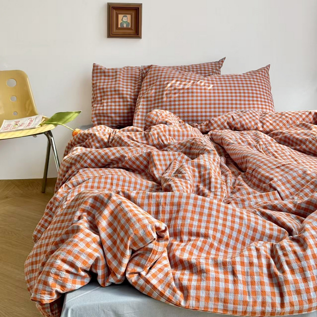 91家纺网 家纺一手货源 找家纺 例外 2026新款布拉格ins风色织水洗棉四件套 布拉格-橘（灰蓝底）