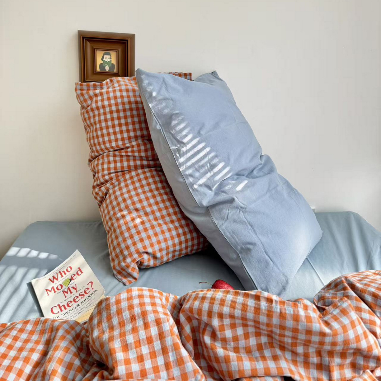 91家纺网 家纺一手货源 找家纺 例外 2026新款布拉格ins风色织水洗棉四件套 布拉格-橘（灰蓝底）