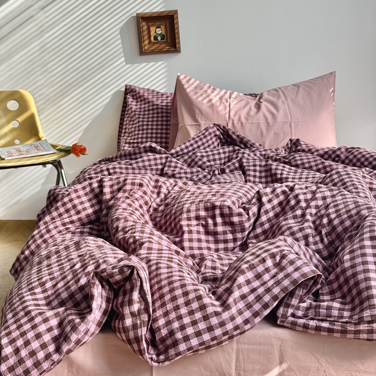 91家纺网 家纺一手货源 找家纺 例外 2026新款布拉格ins风色织水洗棉四件套 布拉格-树莓（粉底）