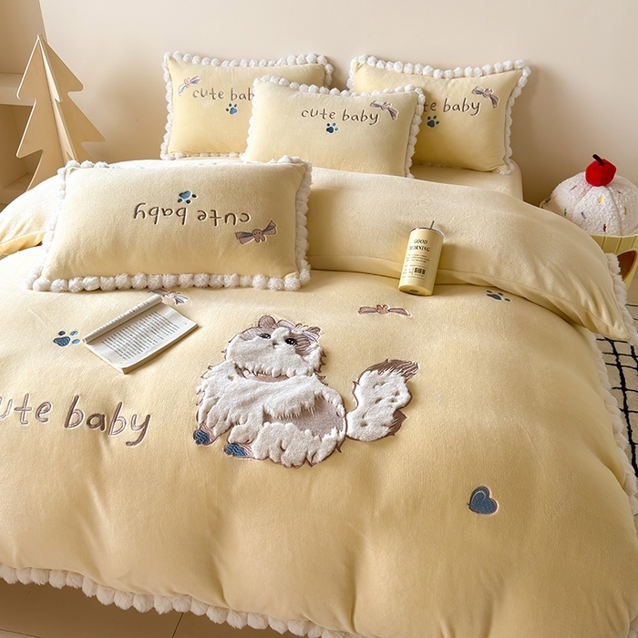 91家纺网 家纺一手货源 找家纺 （总）卡罗兰 2025新款豆豆凉席小冰熊床裙床笠款