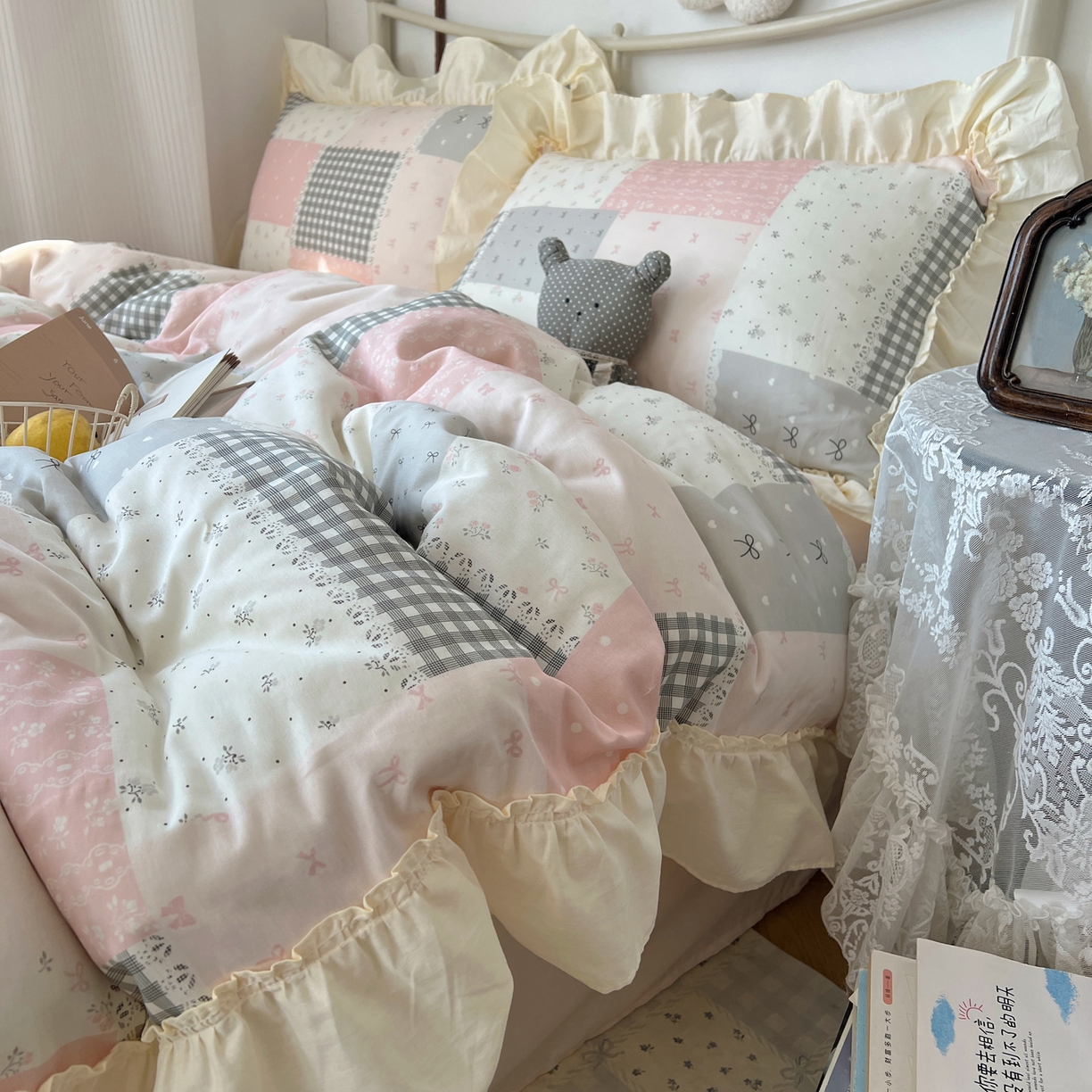 91家纺网 家纺一手货源 找家纺 桃喜 2026新款韩式全棉纯棉花边款四件套 会员-3 粉格拼布碎花（花边款）