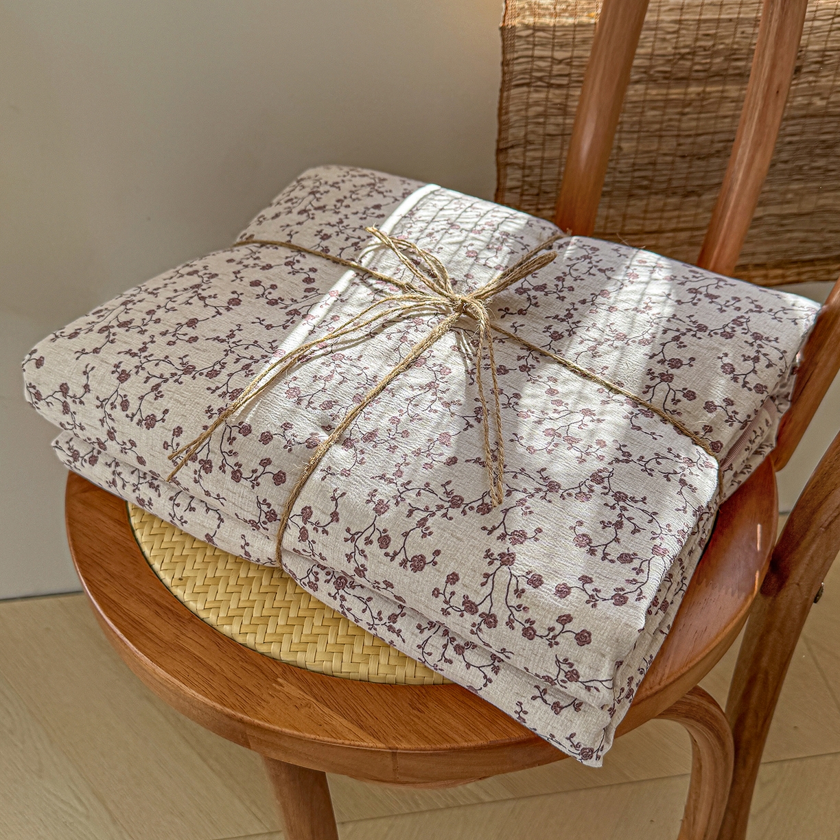 91家纺网 家纺一手货源 找家纺 竹合家纺 2026春夏新品色织棉麻棉纱系列皱皱纱四件套 复古小花