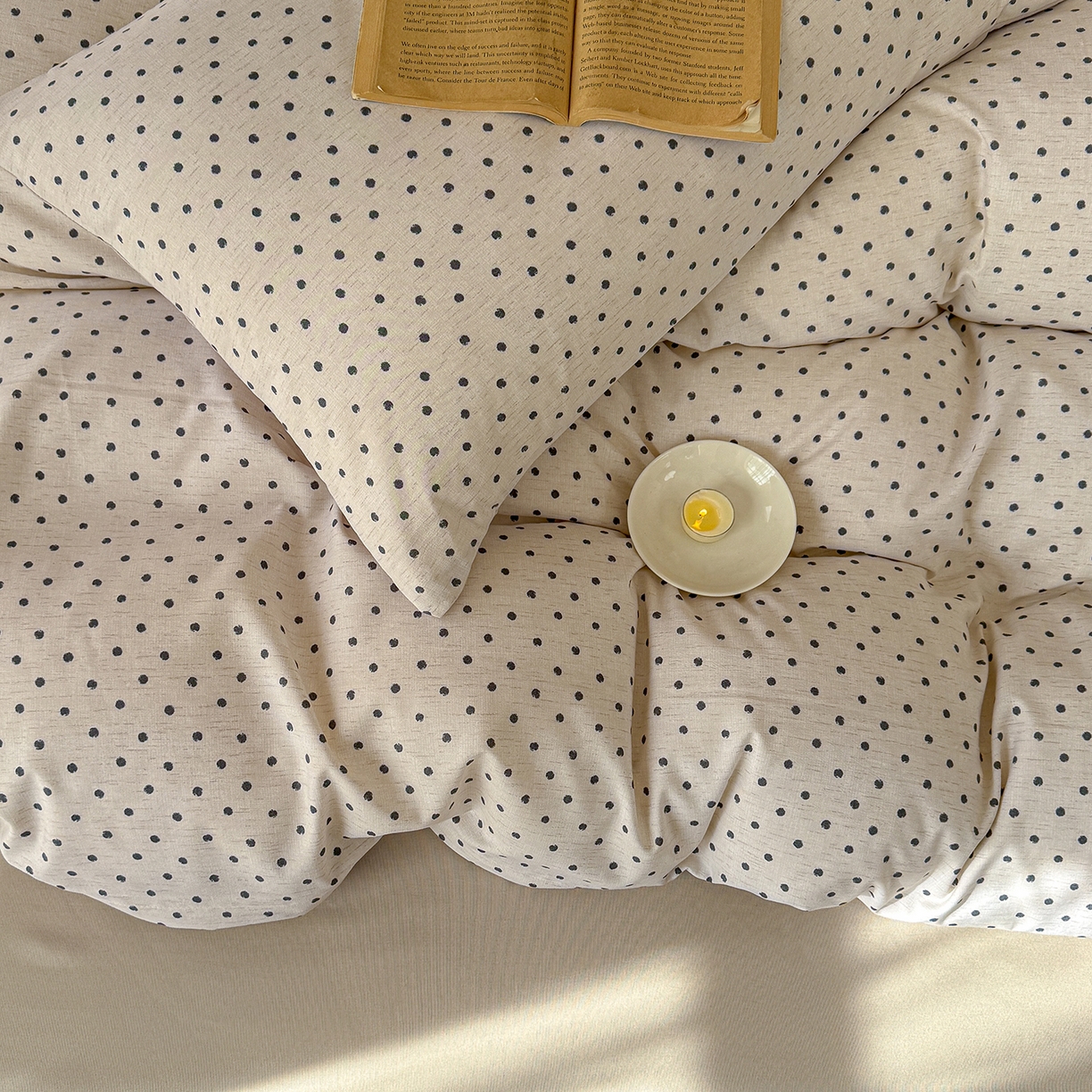 91家纺网 家纺一手货源 找家纺 竹合家纺 2026春夏新品色织棉麻棉纱系列皱皱纱四件套 清新波点